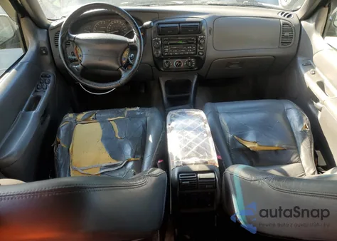 2001 Ford Explorer Xlt z USA, uszkodzony, nr VIN 1FMZU73E71ZA08469